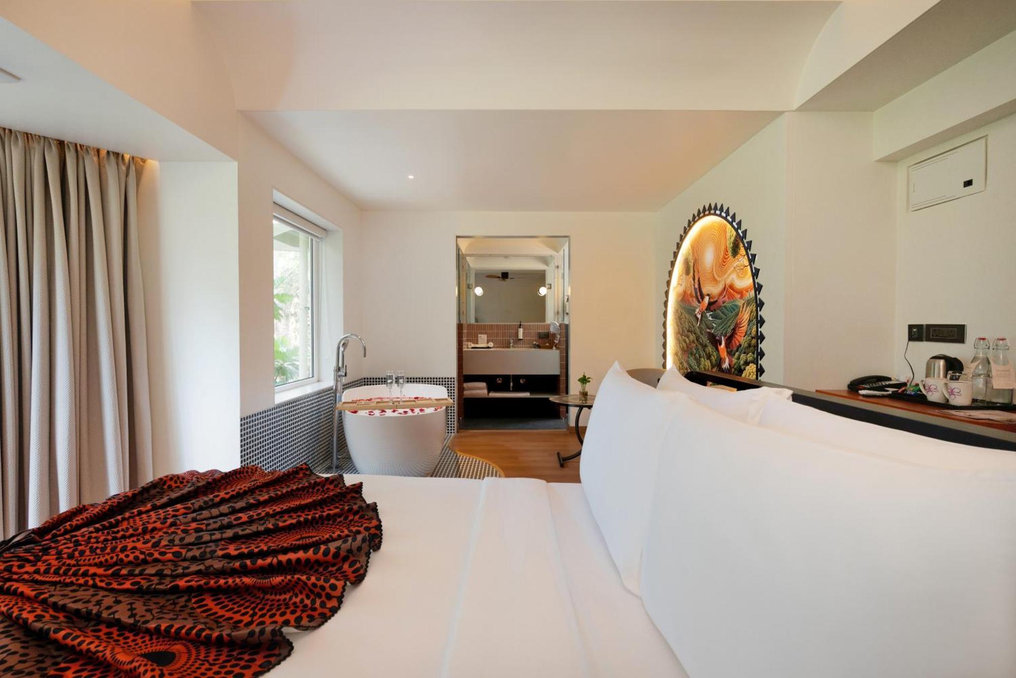 The Orchid Passaros Benaulim Goa Hotel Room photo